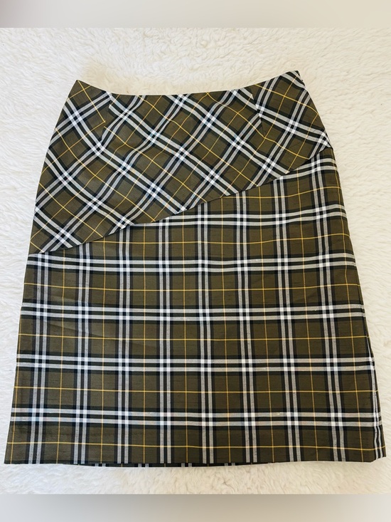 Burberry Dresses & Skirts - Burberrys Blue Label Multicolor Straight cut Skirt size EU 38